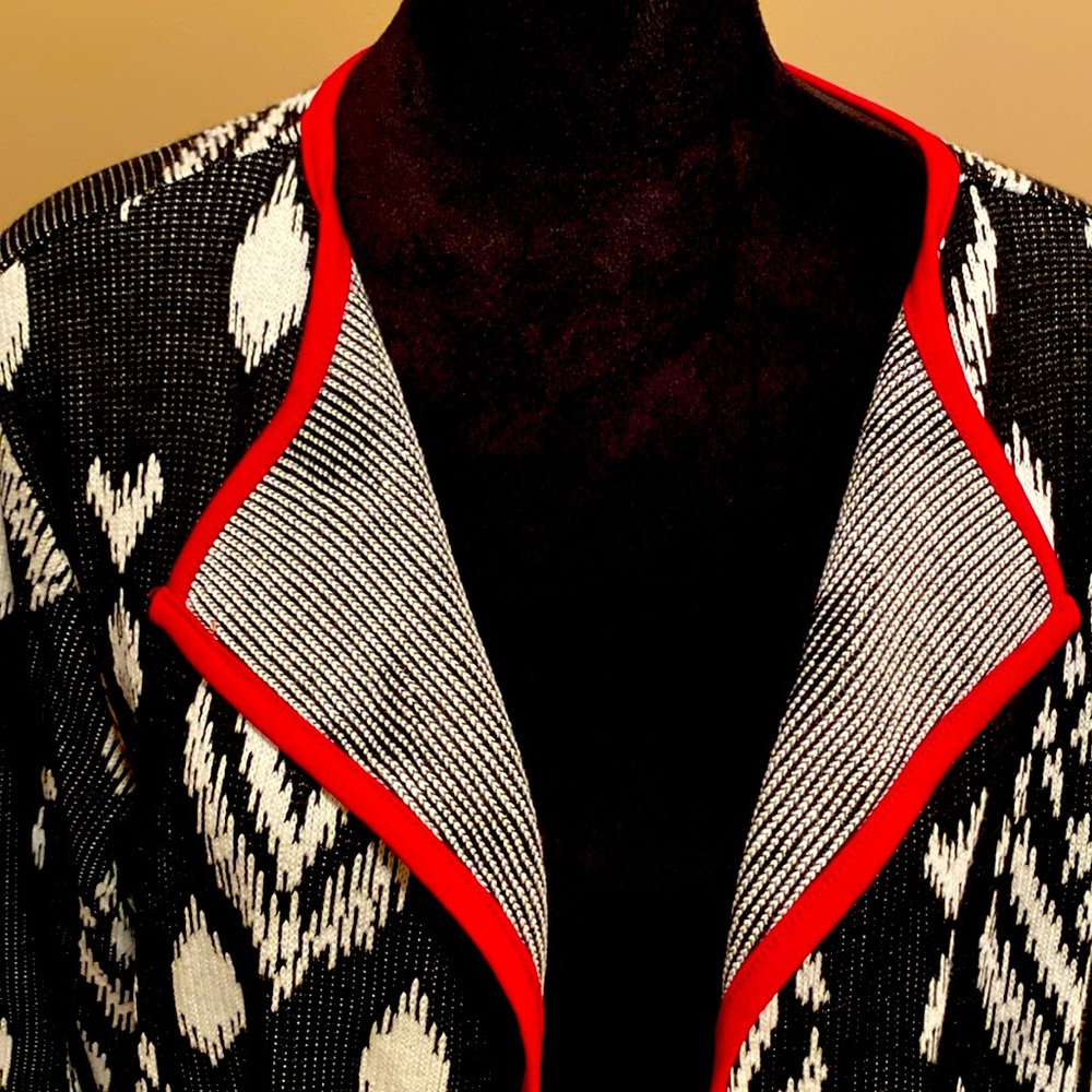Cardigan - Picture 2 of 5